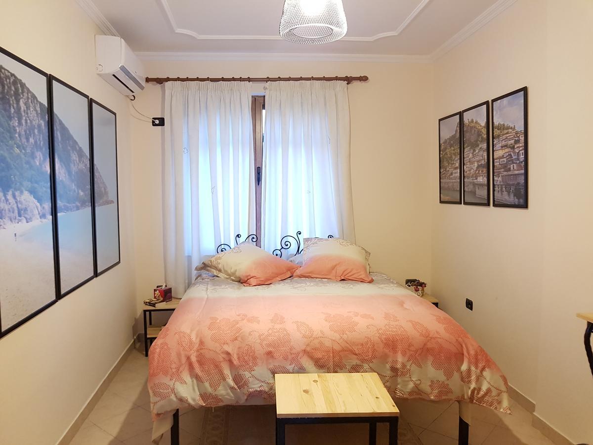 Hidden Gem Tirana Apartment Exterior foto