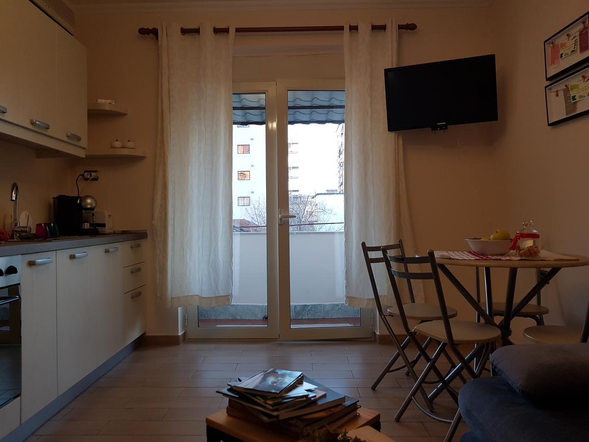 Hidden Gem Tirana Apartment Exterior foto